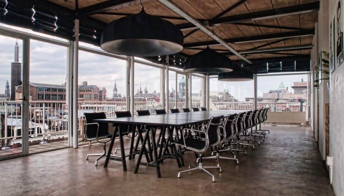 Meeting room on the sixth floor of The Savvy Few office building at Rokin 75 in Amsterdam
